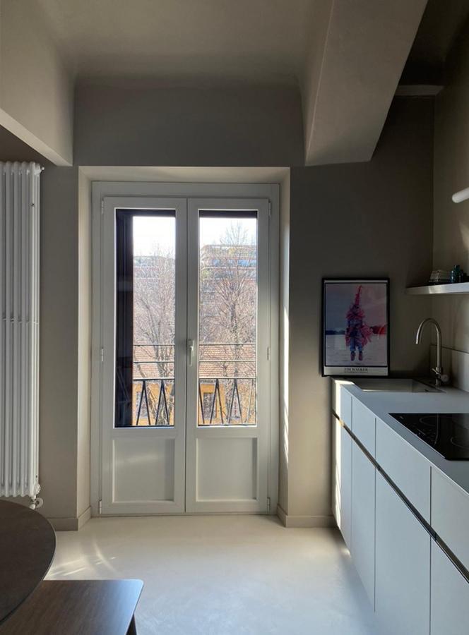 ミラノBilocale Di Design Con Vista In Crocetta Quadronnoアパートメント エクステリア 写真