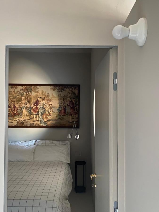 ミラノBilocale Di Design Con Vista In Crocetta Quadronnoアパートメント エクステリア 写真